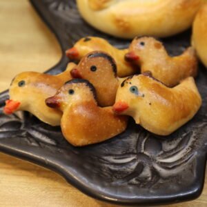 Duckie Diver Pretzel Bites